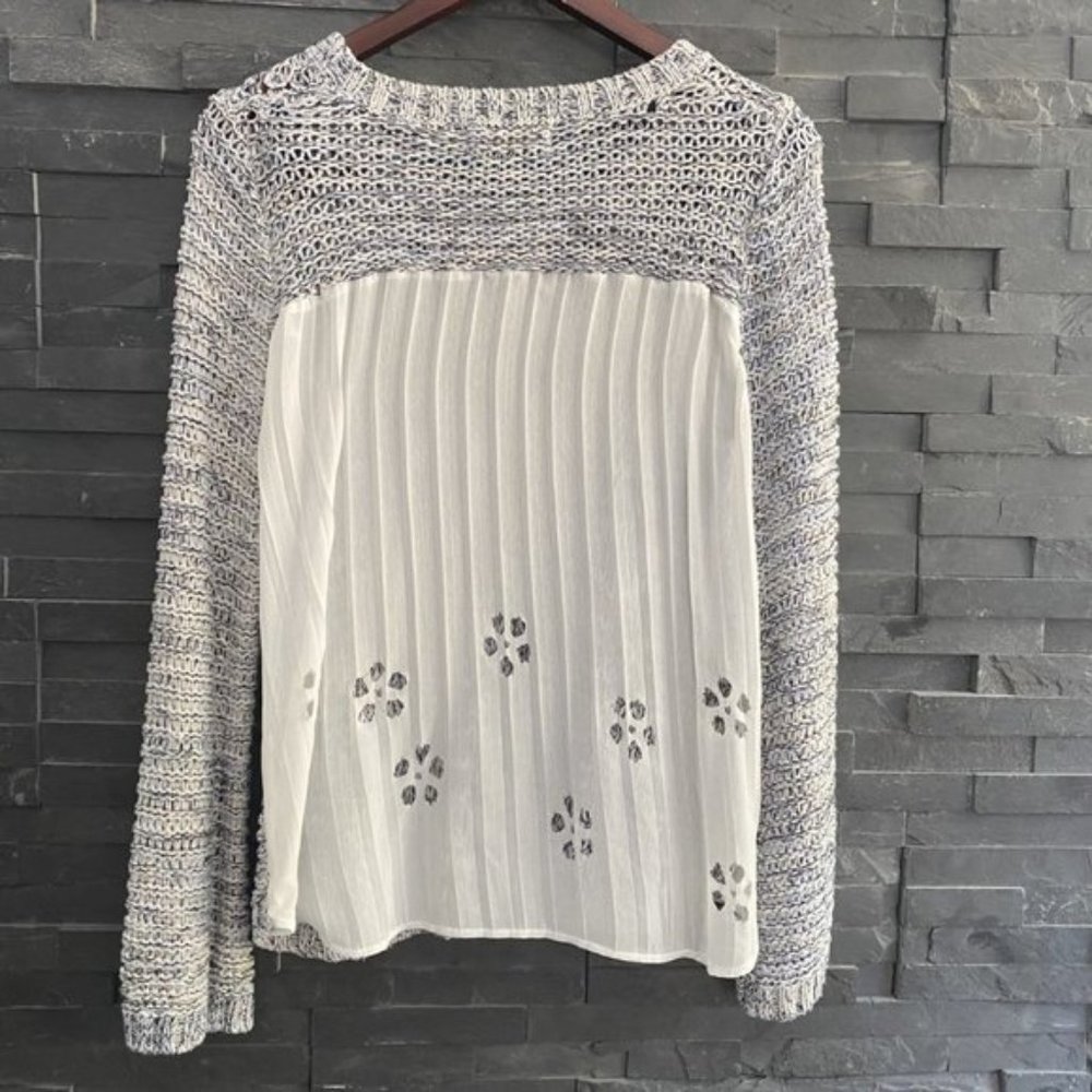 Cream Brand Lightweight Sweater W/Sheer Back Size Large Blue/Cream